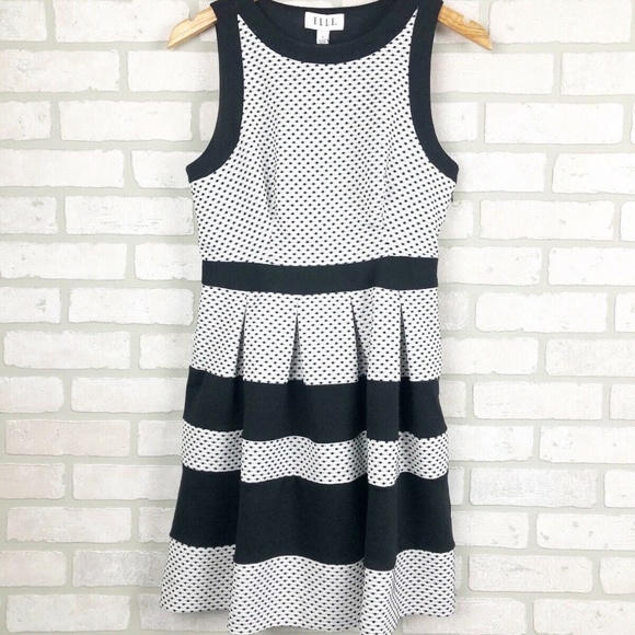 ELLE Dress Striped Geo Jacquard Fit & Flare Sleeveless Black White Size 10 - Picture 5 of 7